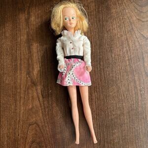 Vintage growing hair Tressy doll 60’s